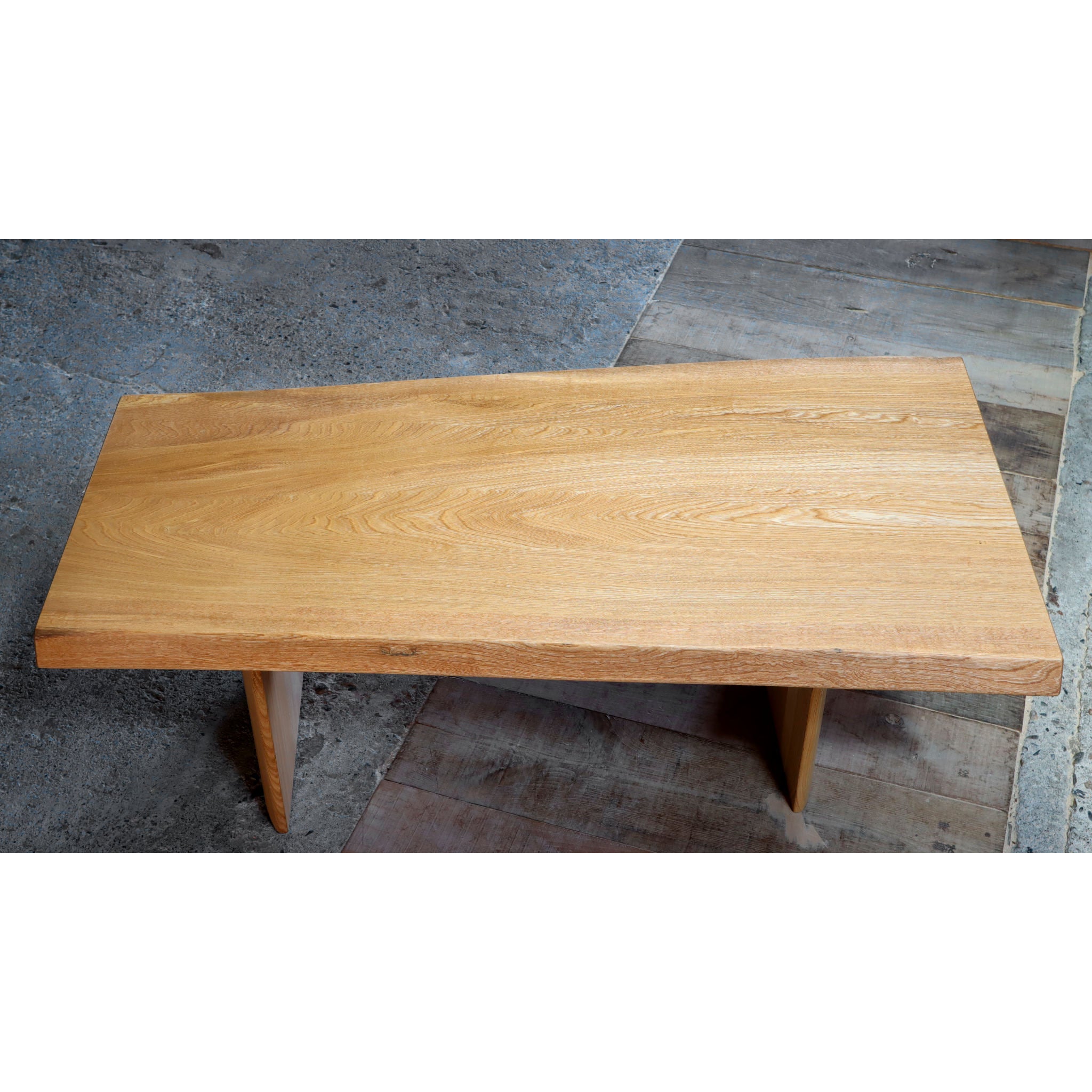 岩手県産セン材のミニテーブル（120cm、オイル仕上げ）